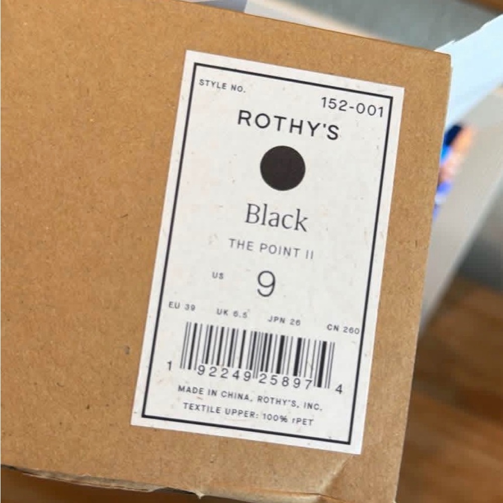 Brand new Rothy’s The Point II Black Size 9 - Picture 2 of 3